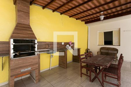 Casa à venda com 350m², 3 quartos e 8 vagasChurrasqueira