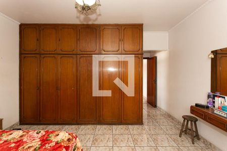 Casa à venda com 350m², 3 quartos e 8 vagasSuíte