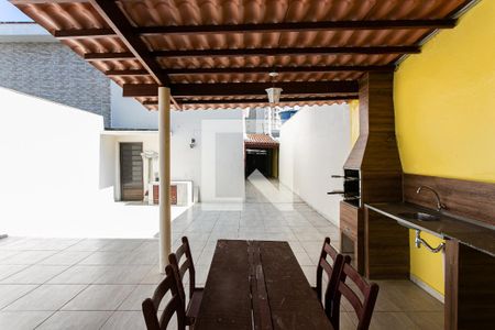 Casa à venda com 350m², 3 quartos e 8 vagasChurrasqueira