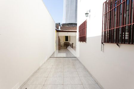 Casa à venda com 350m², 3 quartos e 8 vagasQuintal
