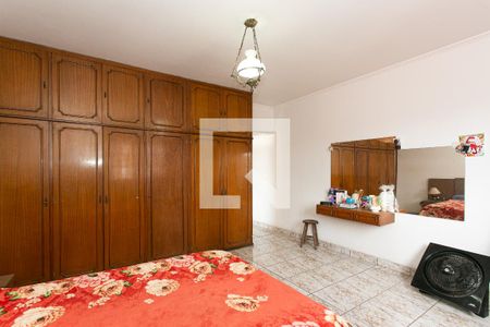 Casa à venda com 350m², 3 quartos e 8 vagasSuíte