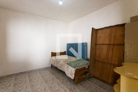 Casa à venda com 350m², 3 quartos e 8 vagasQuarto de Serviço