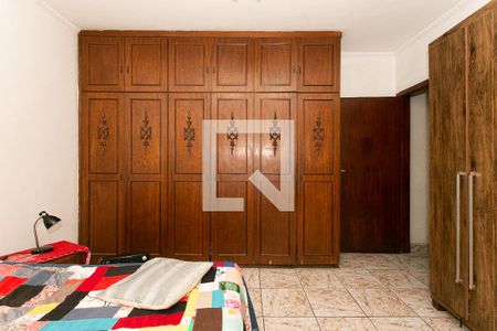 Casa à venda com 350m², 3 quartos e 8 vagasQuarto 2