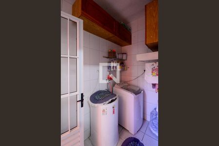 Casa à venda com 145m², 3 quartos e 2 vagasÁrea de Serviço 