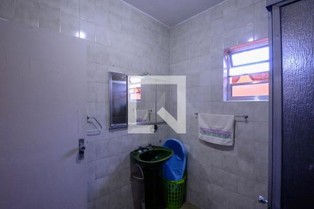 Casa à venda com 145m², 3 quartos e 2 vagasBanheiro 2