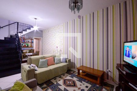 Sala de casa à venda com 3 quartos, 145m² em Vila Gumercindo, São Paulo