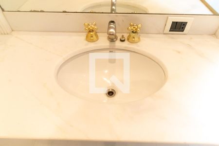 Apartamento à venda com 210m², 3 quartos e 2 vagasBanheiro Soci