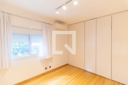 Apartamento à venda com 210m², 3 quartos e 2 vagasQuato 2