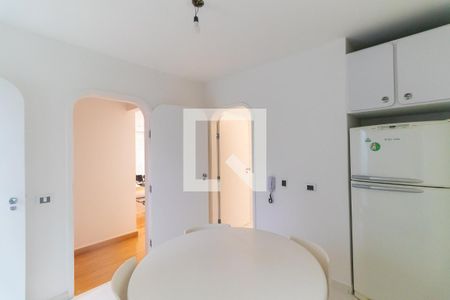 Apartamento à venda com 210m², 3 quartos e 2 vagasCopa - Cozinha