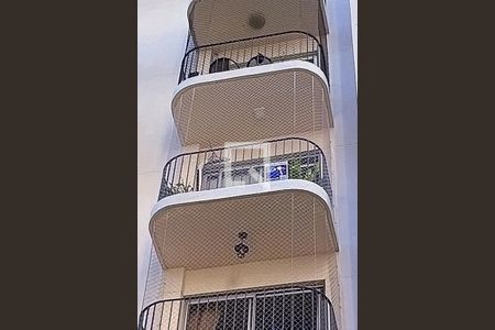 Apartamento para alugar com 70m², 2 quartos e 1 vagaPlaquinha