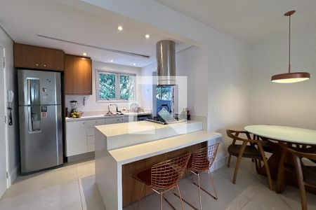 Sala de apartamento para alugar com 2 quartos, 70m² em Indianópolis, São Paulo