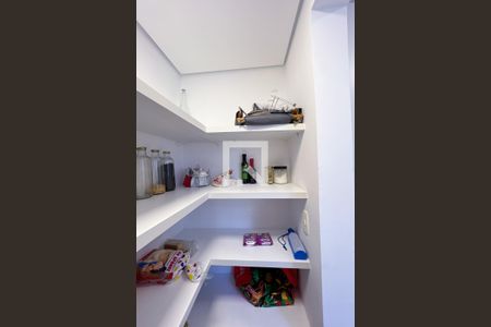 Despensa de apartamento para alugar com 2 quartos, 70m² em Indianópolis, São Paulo