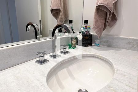 Apartamento para alugar com 70m², 2 quartos e 1 vagaBanheiro da Suíte