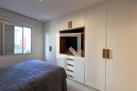 Suíte de apartamento para alugar com 2 quartos, 70m² em Indianópolis, São Paulo