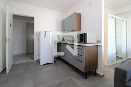 Sala/Cozinha de apartamento para alugar com 1 quarto, 37m² em Real Parque, São Paulo