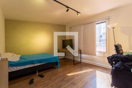 Casa de condomínio para alugar com 300m², 6 quartos e 7 vagas Casa de condomínio para alugar com 300m², 6 quartos e 7 vagasSuíte 1 - primeiro andar