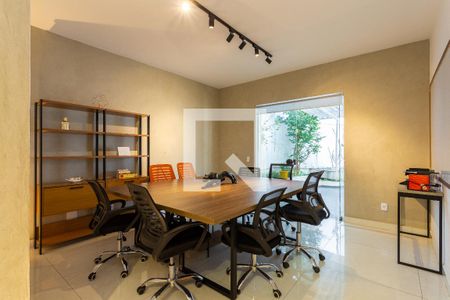 Casa de condomínio para alugar com 300m², 6 quartos e 7 vagas Casa de condomínio para alugar com 300m², 6 quartos e 7 vagasSala 2 - térreo