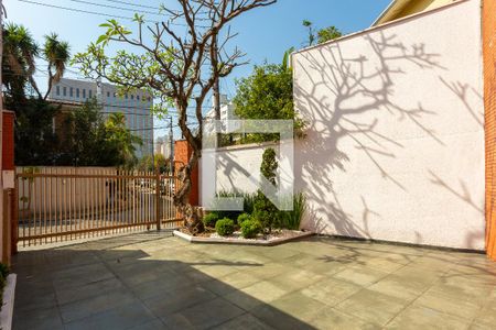Casa de Condomínio para alugar com 6 quartos, 300m² em Vila Mariana, São Paulo