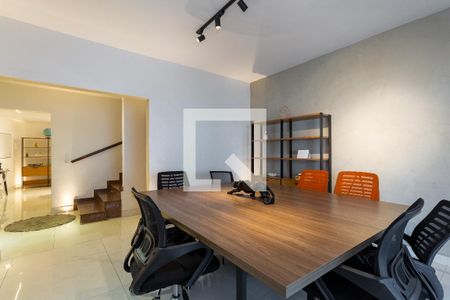 Casa de condomínio para alugar com 300m², 6 quartos e 7 vagas Casa de condomínio para alugar com 300m², 6 quartos e 7 vagasSala 2 - térreo