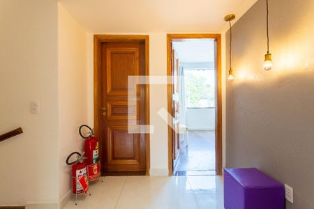 Casa de condomínio para alugar com 300m², 6 quartos e 7 vagas Casa de condomínio para alugar com 300m², 6 quartos e 7 vagasAcesso Quartos - primeiro andar