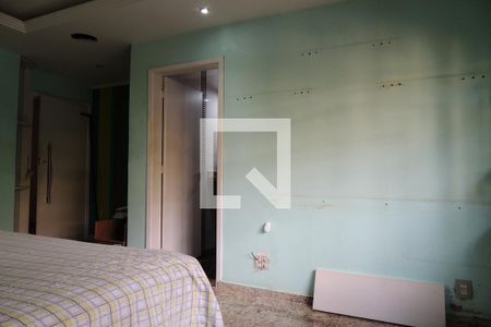 Casa à venda com 1235m², 5 quartos e 5 vagasQuarto 4 - Suíte