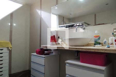 Casa à venda com 1235m², 5 quartos e 5 vagasBanheiro da Suíte 2