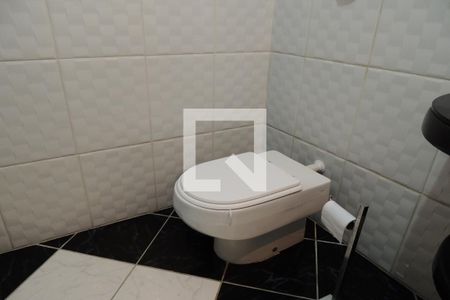 Casa à venda com 1235m², 5 quartos e 5 vagasBanheiro 