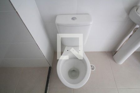 Apartamento à venda com 33m², 2 quartos e sem vaga Apartamento à venda com 33m², 2 quartos e sem vagaBanheiro