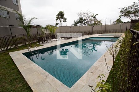 Apartamento à venda com 33m², 2 quartos e sem vaga Apartamento à venda com 33m², 2 quartos e sem vagaÁrea comum - Piscina