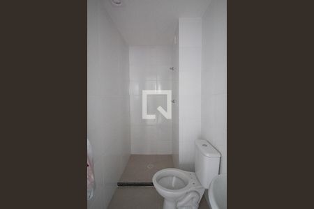 Apartamento à venda com 33m², 2 quartos e sem vaga Apartamento à venda com 33m², 2 quartos e sem vagaBanheiro