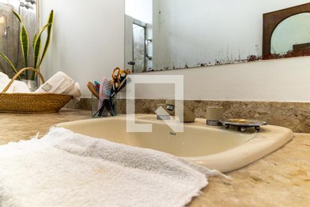 Apartamento à venda com 182m², 3 quartos e 2 vagasBanheiro da Suíte - Torneira