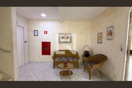 Hall de entrada de apartamento para alugar com 2 quartos, 97m² em Jardim Tres Marias, Guarujá