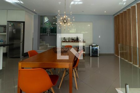 Casa para alugar com 342m², 3 quartos e 3 vagas Casa para alugar com 342m², 3 quartos e 3 vagasCozinha