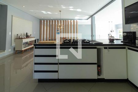 Casa para alugar com 342m², 3 quartos e 3 vagas Casa para alugar com 342m², 3 quartos e 3 vagasCozinha