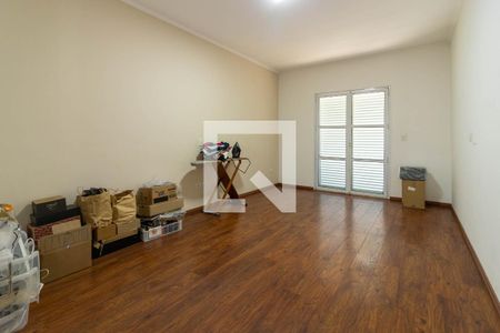 Casa para alugar com 342m², 3 quartos e 3 vagas Casa para alugar com 342m², 3 quartos e 3 vagasQuarto Suíte 2