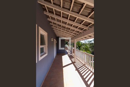 Casa para alugar com 342m², 3 quartos e 3 vagas Casa para alugar com 342m², 3 quartos e 3 vagasSacada