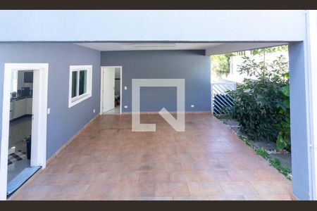 Casa para alugar com 342m², 3 quartos e 3 vagas Casa para alugar com 342m², 3 quartos e 3 vagasGaragem