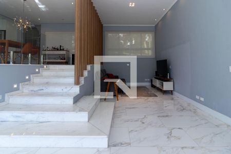 Casa para alugar com 342m², 3 quartos e 3 vagas Casa para alugar com 342m², 3 quartos e 3 vagasSala