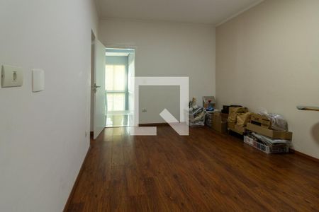 Casa para alugar com 342m², 3 quartos e 3 vagas Casa para alugar com 342m², 3 quartos e 3 vagasQuarto Suíte 2