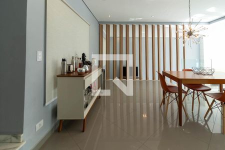 Casa para alugar com 342m², 3 quartos e 3 vagas Casa para alugar com 342m², 3 quartos e 3 vagasCozinha