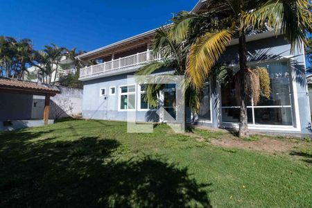 Casa para alugar com 342m², 3 quartos e 3 vagas Casa para alugar com 342m², 3 quartos e 3 vagasQuintal