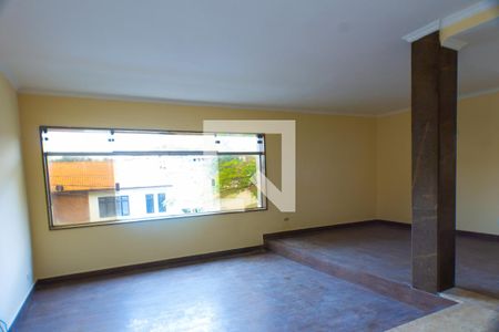 Sala de casa para alugar com 7 quartos, 300m² em Vila Ipojuca, São Paulo