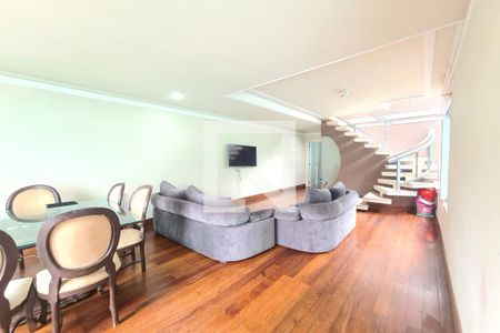 Sala de casa à venda com 3 quartos, 125m² em Jardim Dona Sinha, São Paulo