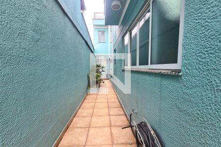 Casa à venda com 125m², 3 quartos e 6 vagasQuintal em baixo