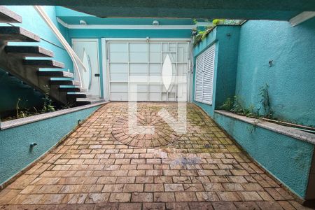 Casa à venda com 125m², 3 quartos e 6 vagasEntrada