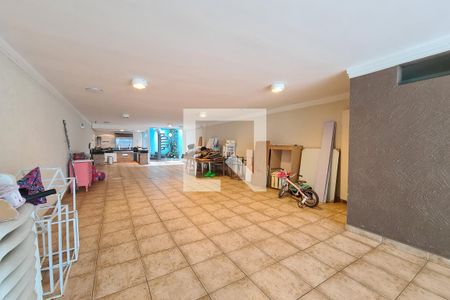 Casa à venda com 125m², 3 quartos e 6 vagasChurrasqueira / Garagem