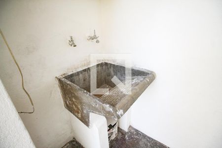 Casa para alugar com 45m², 1 quarto e sem vagaarea de serviço