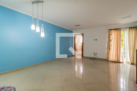 Sala de casa para alugar com 3 quartos, 196m² em Vila America, Santo André