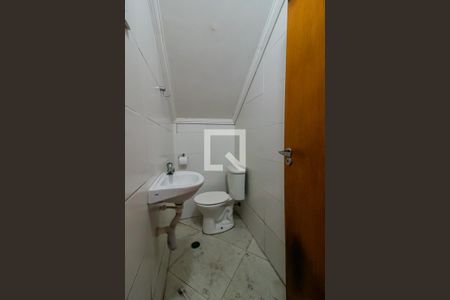 Casa à venda com 196m², 3 quartos e 4 vagasBanheiro de Serviço