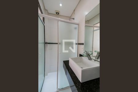 Casa à venda com 196m², 3 quartos e 4 vagasBanheiro da Suíte 2